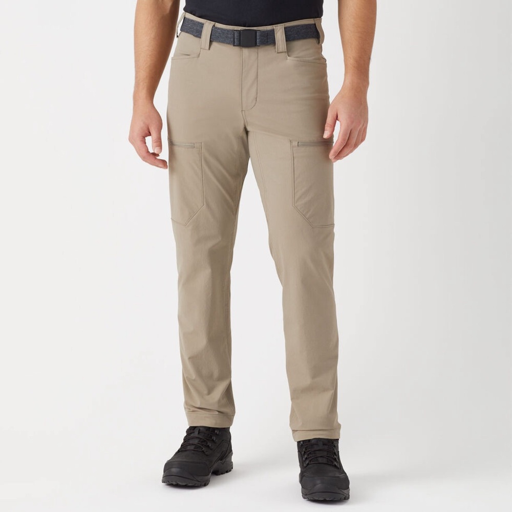 Duluth Trading Co Men's Slim Fit Flexpedition Cargo Pants Tan Size 30x32